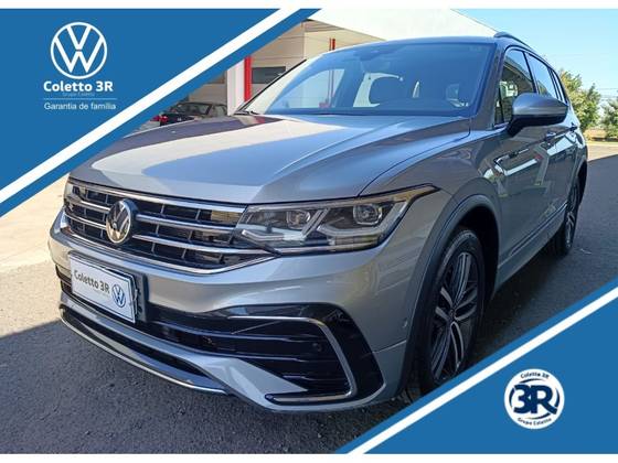 VOLKSWAGEN TIGUAN 2.0 300 TSI GASOLINA ALLSPACE R-LINE AUTOMÁTICO VOLKSWAGEN TIGUAN 2.0 300 TSI GASOLINA ALLSPACE R-LINE AUTOMÁTICO